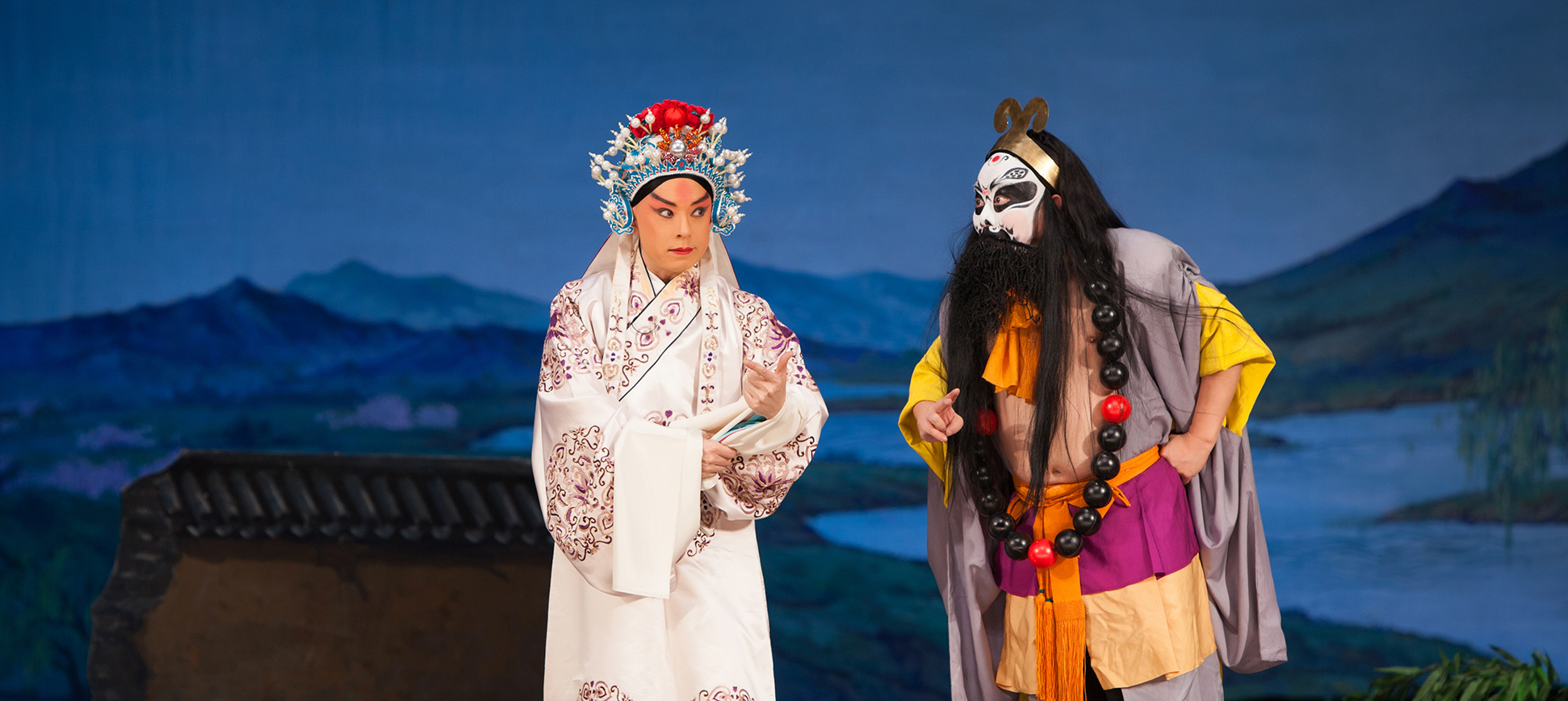 京剧南北名家荟萃：中国国家京剧院与上海京剧院